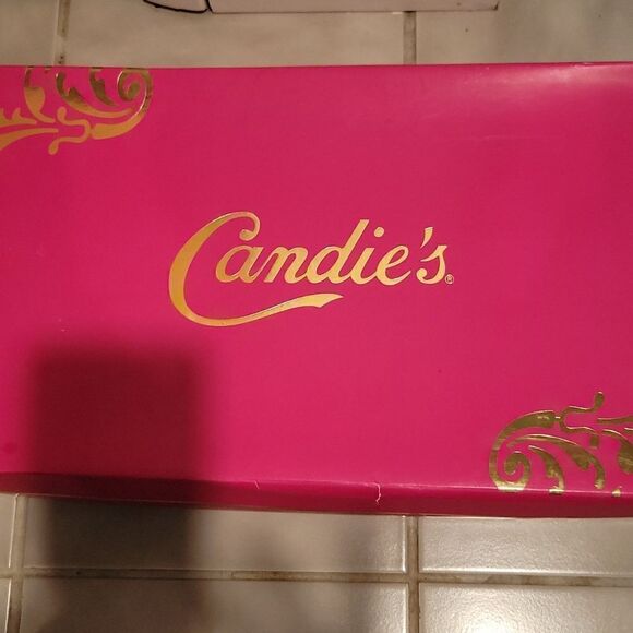 NWT Candie's Cakingston Brown Boots - Picture 5 of 5